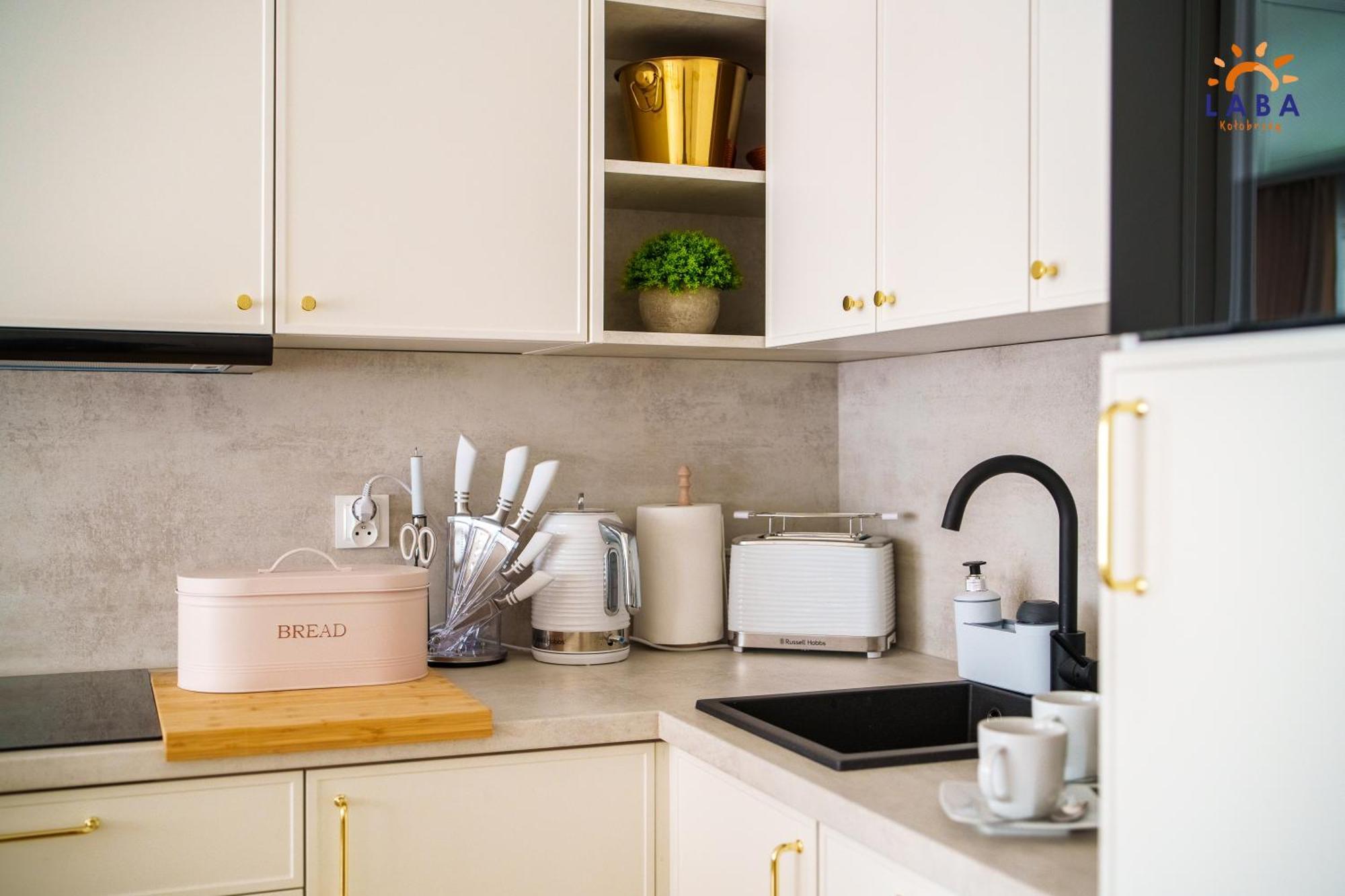 Laba Kolobrzeg Apartamenty Kasprowicza 20C Parking Basen Fitness Bawialnia W Cenie, Parkplatz Schwimmbad Fitness Spielzimmer Im Preis 외부 사진
