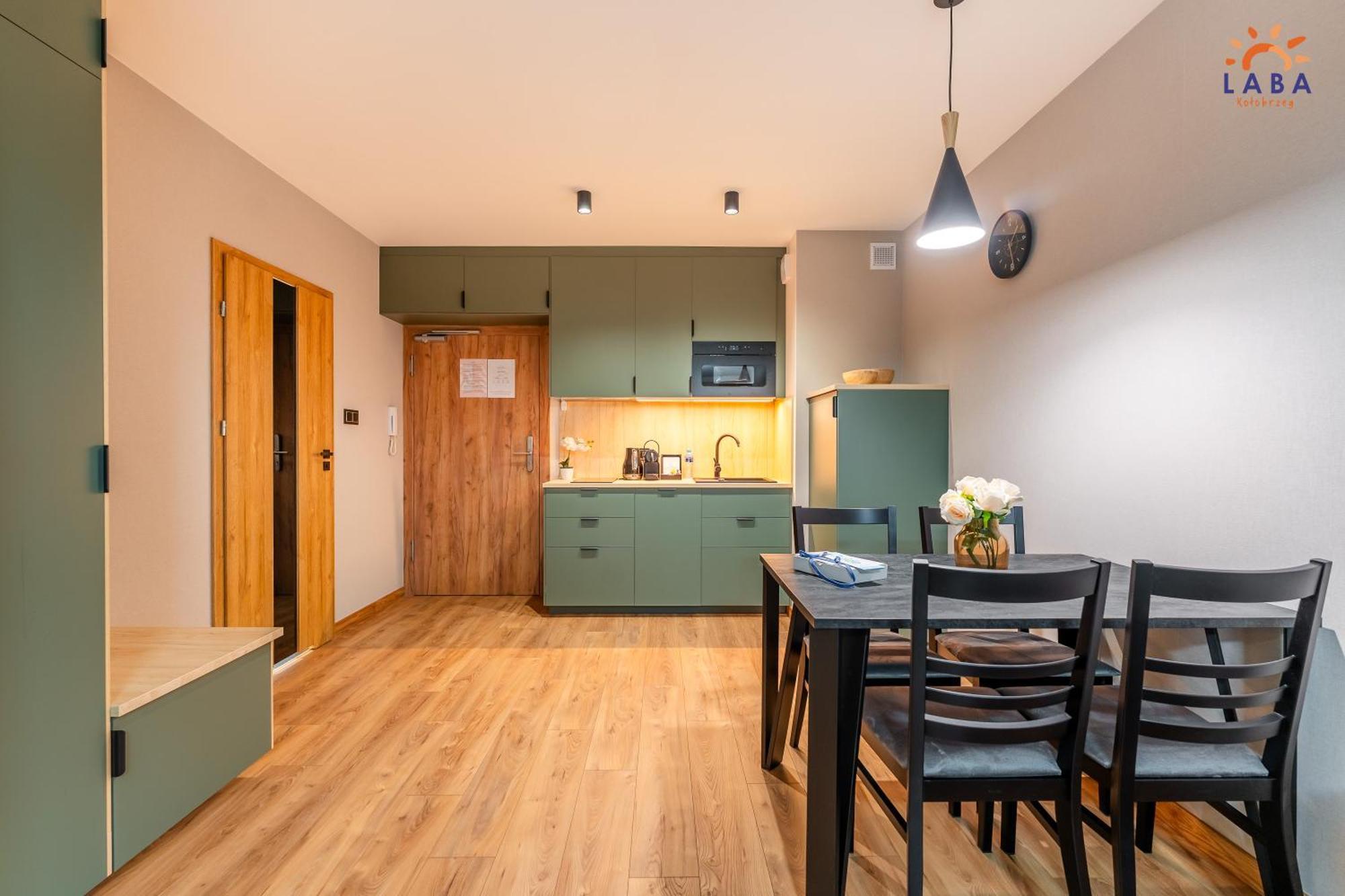 Laba Kolobrzeg Apartamenty Kasprowicza 20C Parking Basen Fitness Bawialnia W Cenie, Parkplatz Schwimmbad Fitness Spielzimmer Im Preis 외부 사진